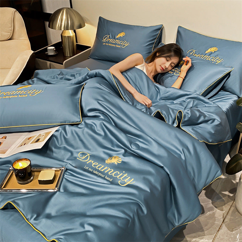 Summer duvet in iced silk - Freshness and nighttime comfort