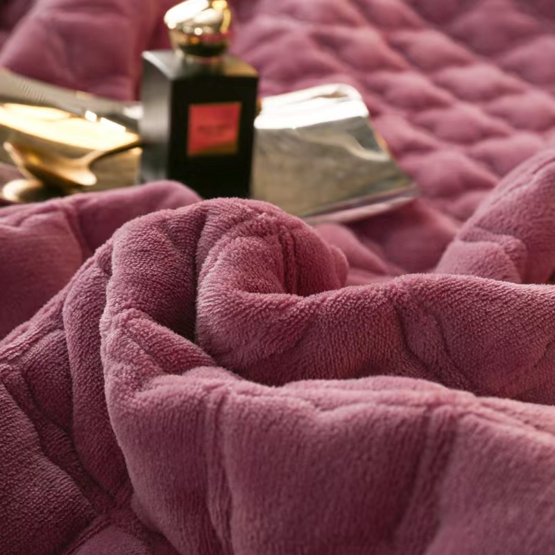 Ultra-soft fitted sheet for optimal comfort