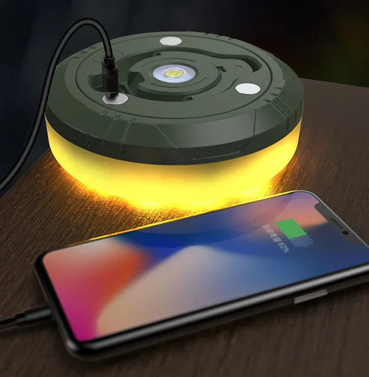 Tehokas LED-ulkosalamppu pitkällä akunkestolla