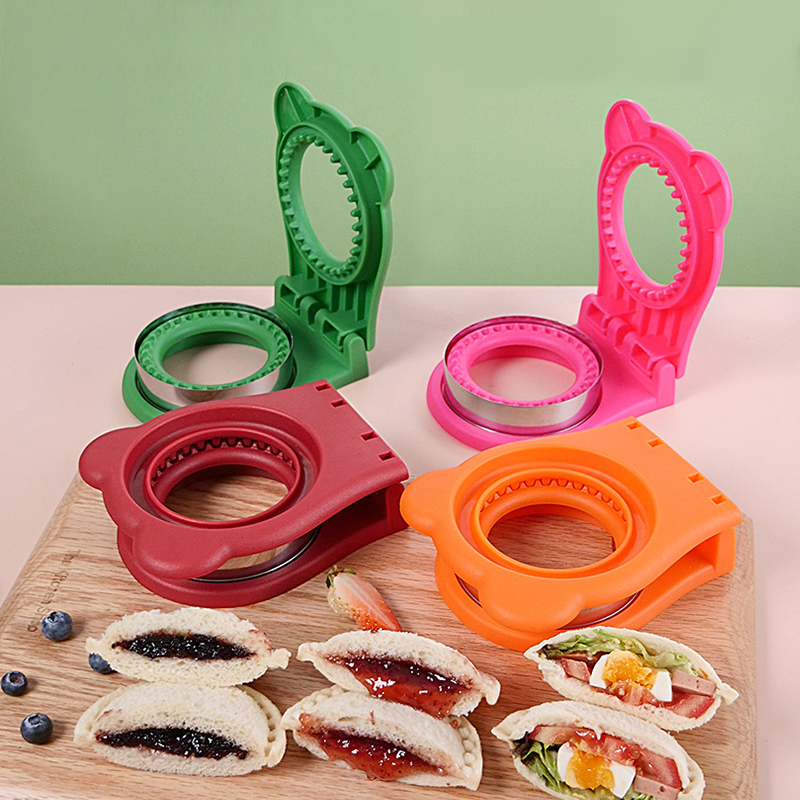 Fun, easy-to-make shaped sandwiches 