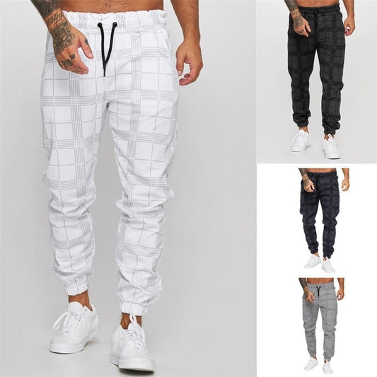 Plaid pants for men: elegance and comfort